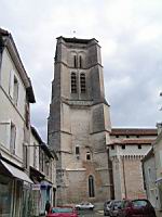 Saint Astier - Eglise - Clocher (02)